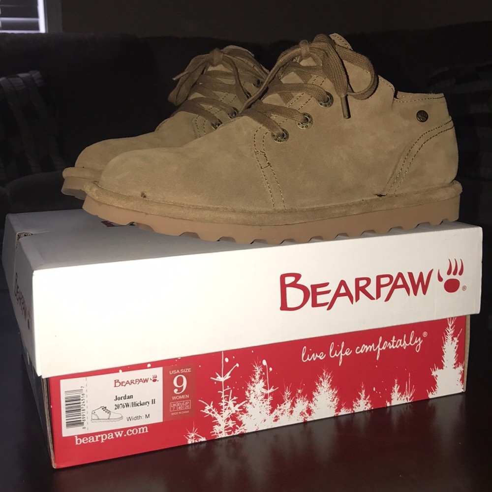 Bear paws size 9